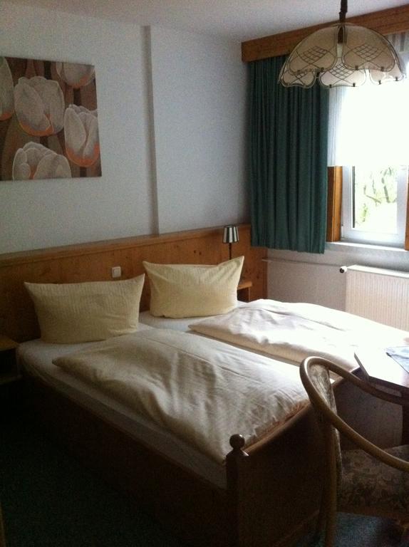 Pension Tannenrausch Friedrichroda Cameră foto